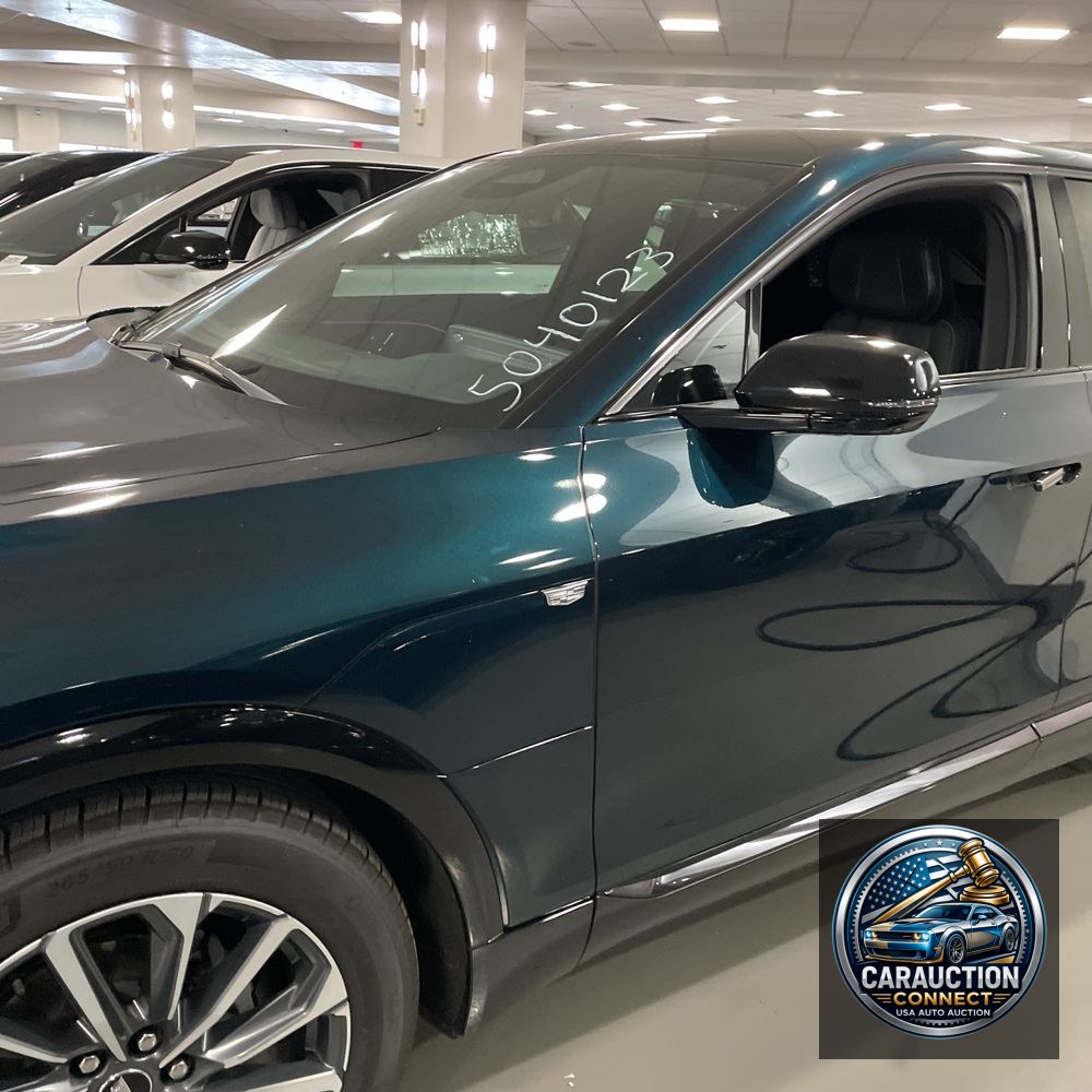 2024 Cadillac LYRIQ Sport 2