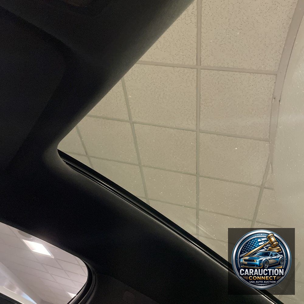 2024 Cadillac LYRIQ Sport 2