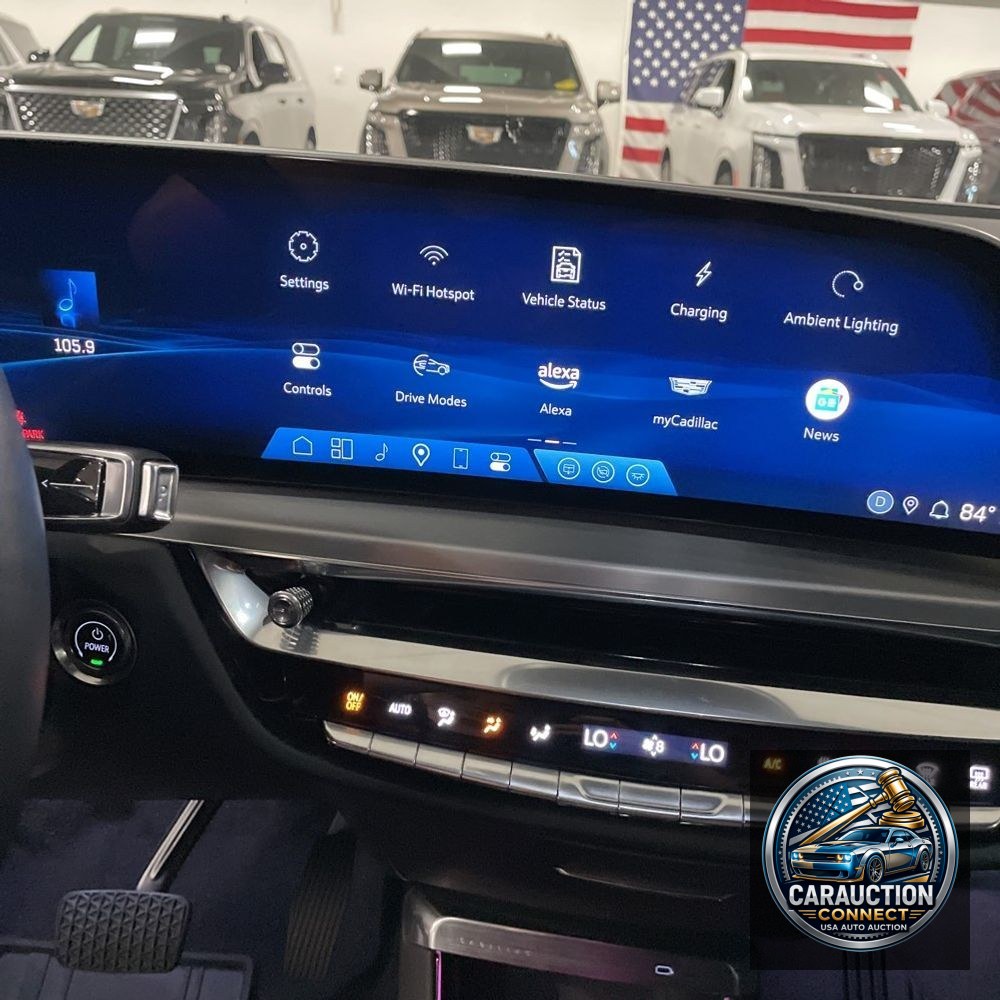 2024 Cadillac LYRIQ Sport 2