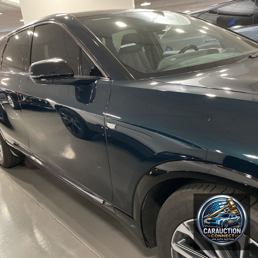 2024 Cadillac LYRIQ Sport 2