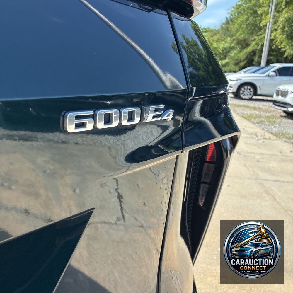 2024 Cadillac LYRIQ Sport 3