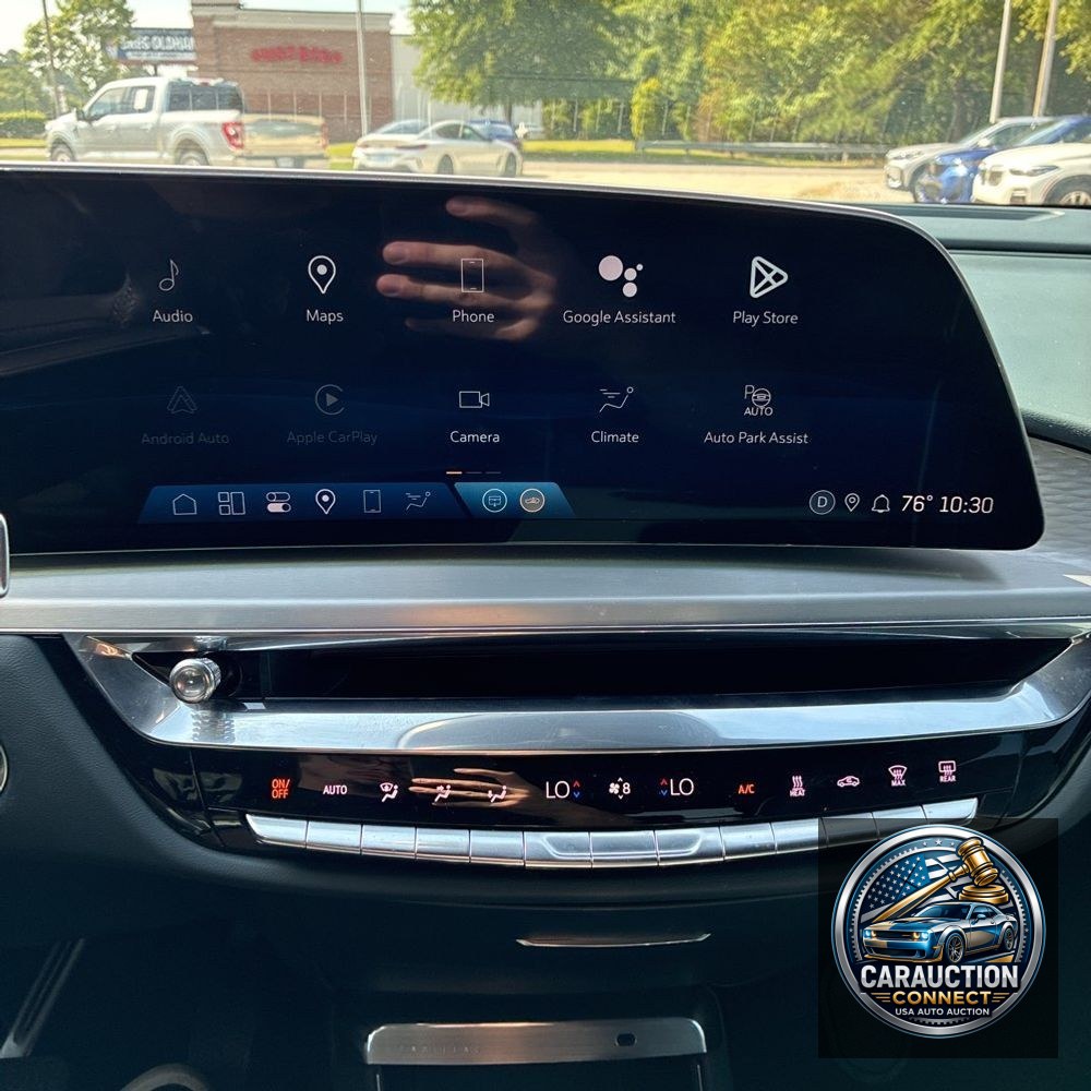 2024 Cadillac LYRIQ Sport 3