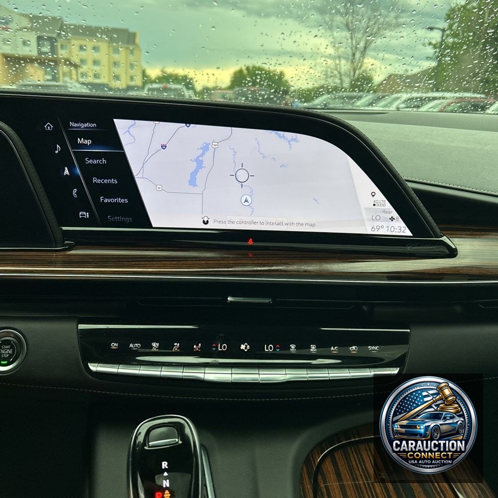 2022 Cadillac Escalade Premium Luxury