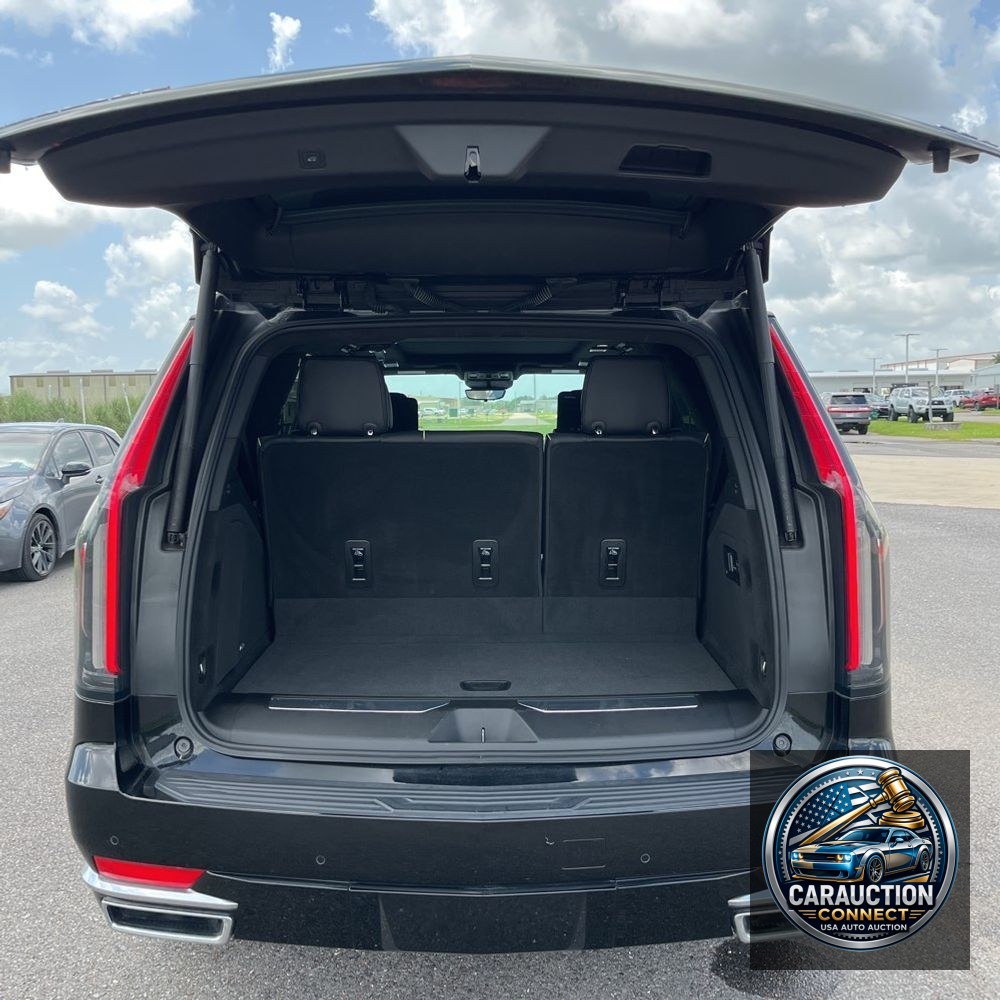 2022 Cadillac Escalade Premium Luxury Platinum