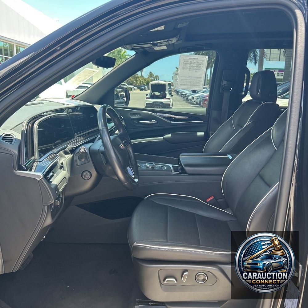 2021 Cadillac Escalade Sport