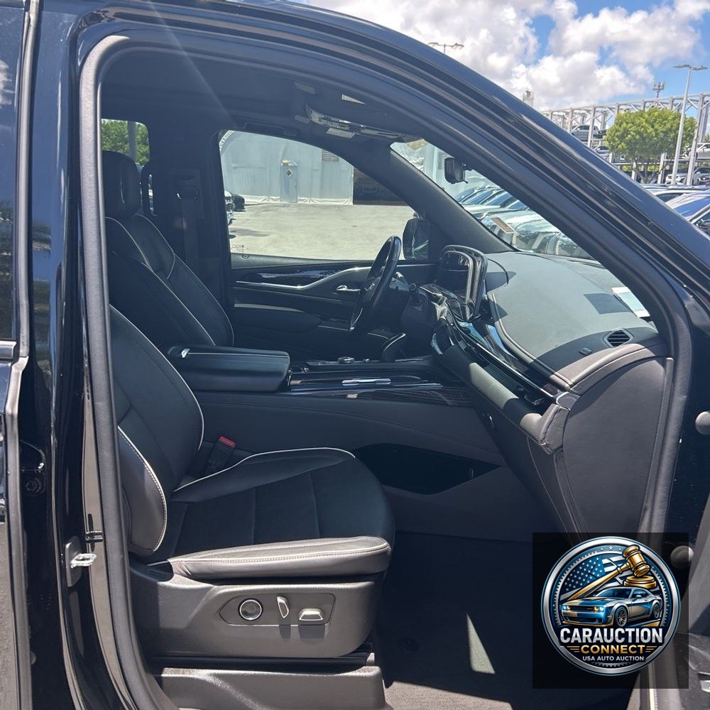 2021 Cadillac Escalade Sport