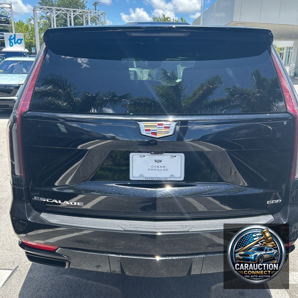 2021 Cadillac Escalade Sport