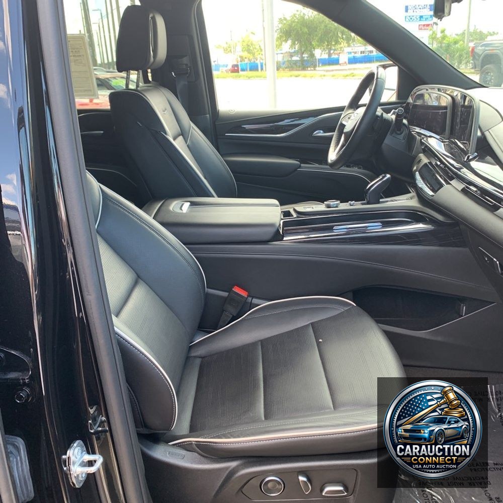 2024 Cadillac Escalade Sport