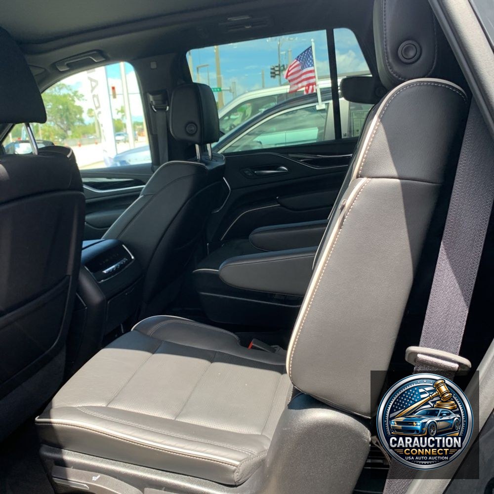 2024 Cadillac Escalade Sport