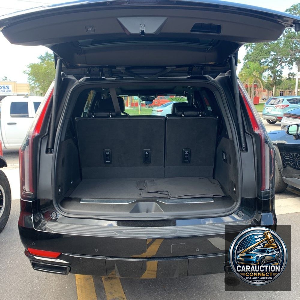 2024 Cadillac Escalade Sport