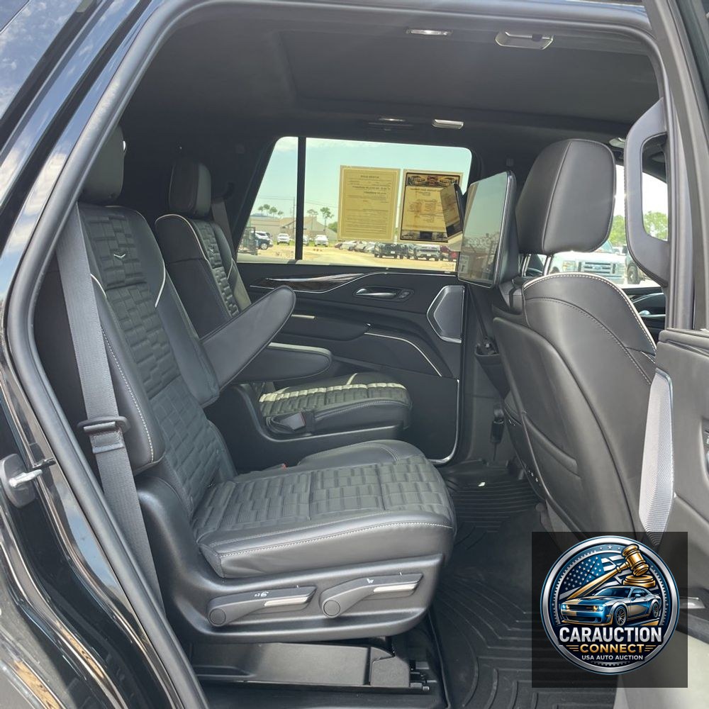 2024 Cadillac Escalade Sport Platinum