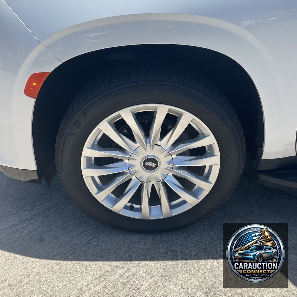 2022 Cadillac Escalade ESV Luxury