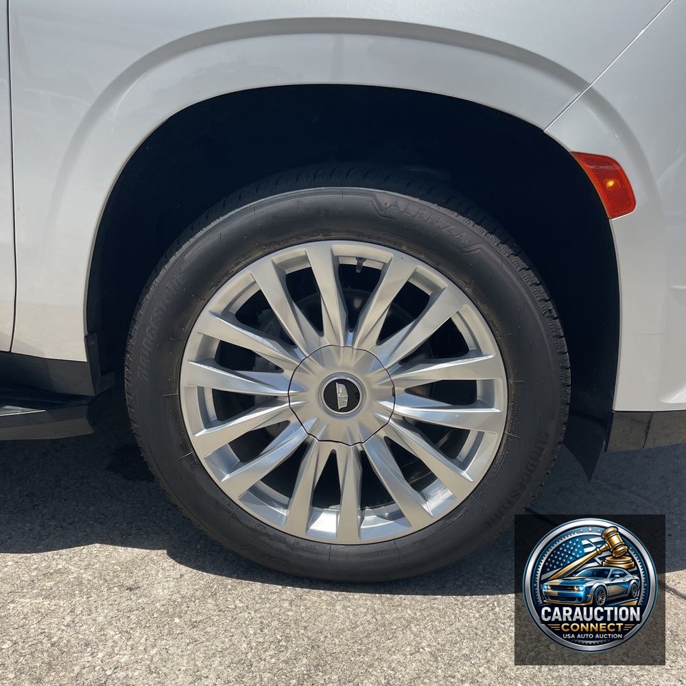 2022 Cadillac Escalade ESV Luxury