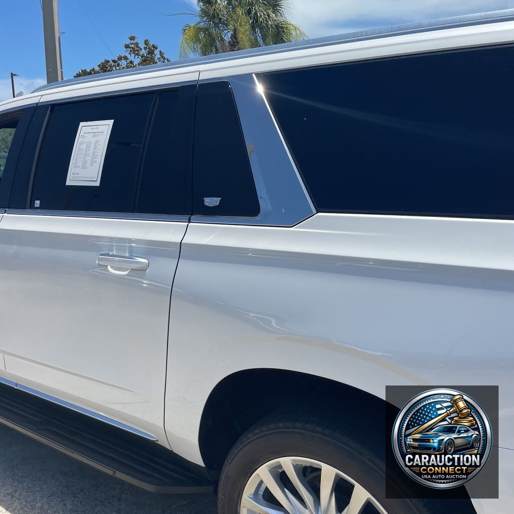 2022 Cadillac Escalade ESV Luxury