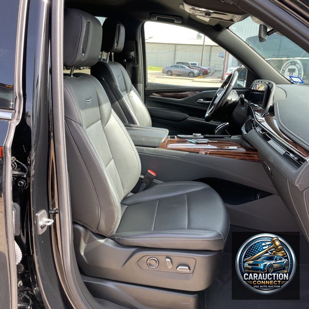 2021 Cadillac Escalade ESV Luxury