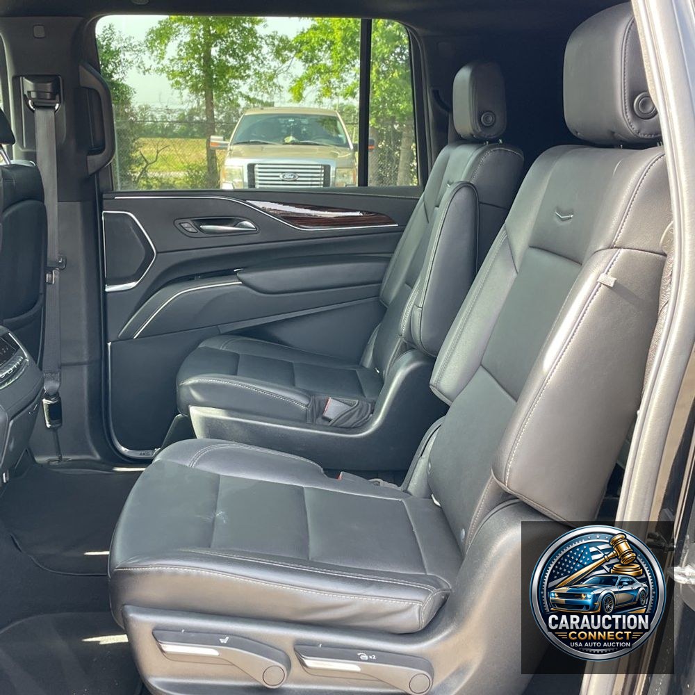 2021 Cadillac Escalade ESV Luxury