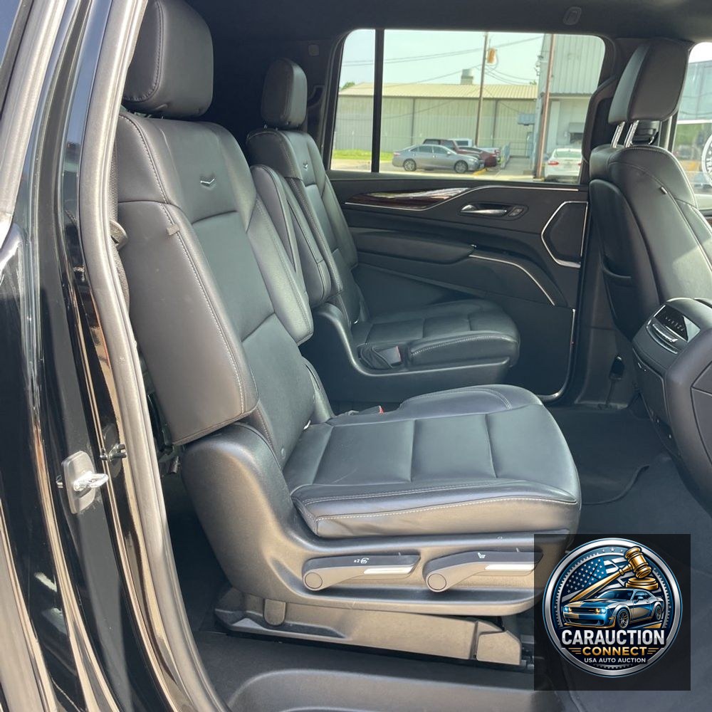2021 Cadillac Escalade ESV Luxury