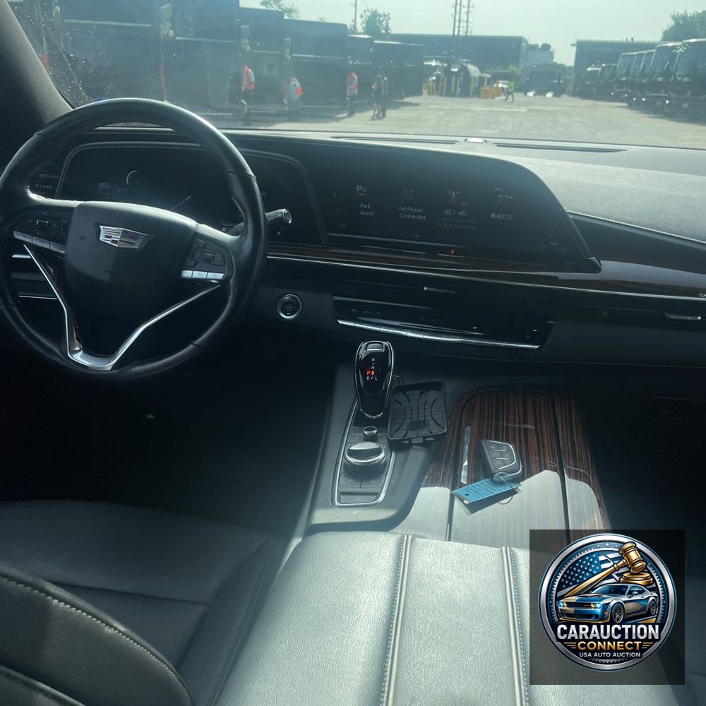 2021 Cadillac Escalade ESV Luxury