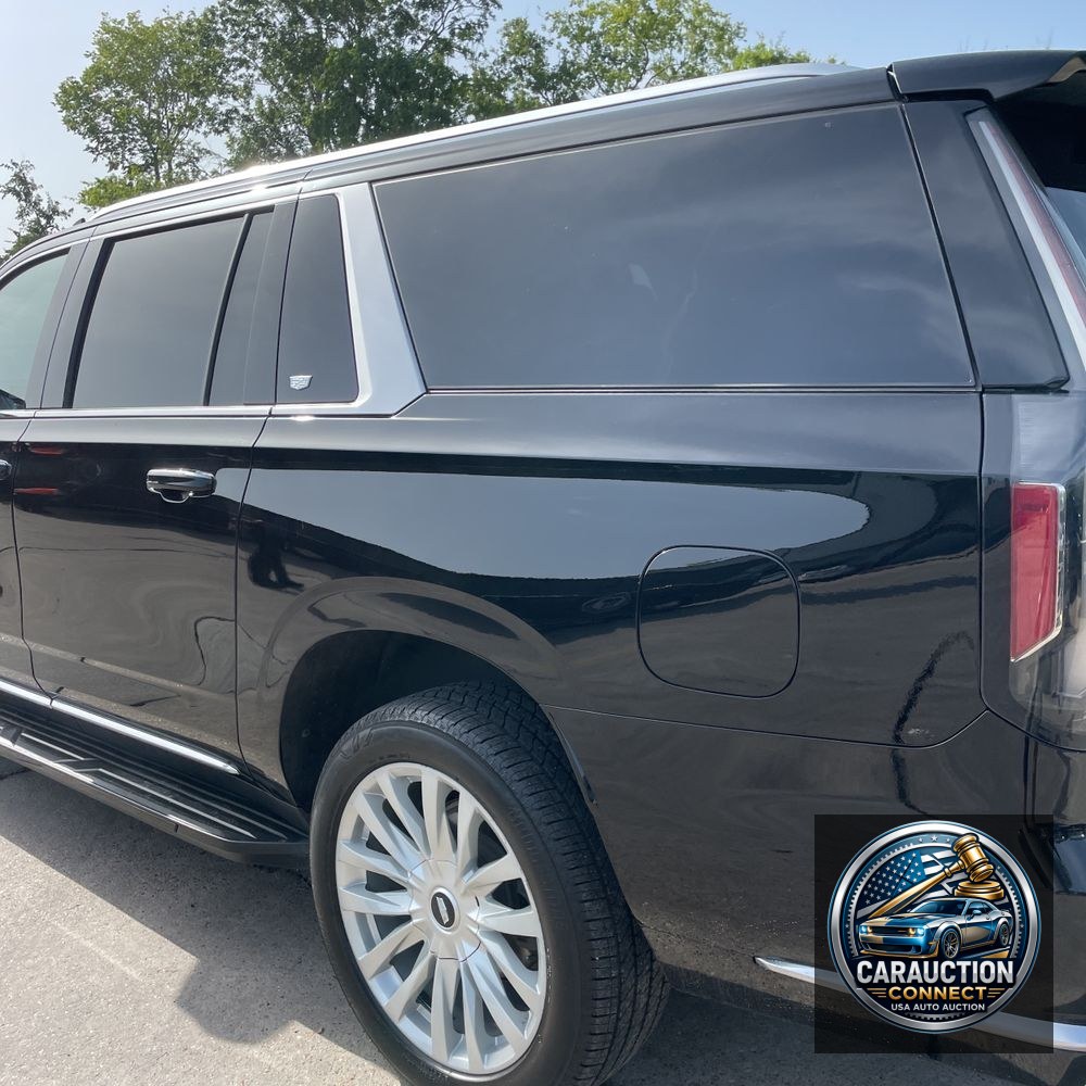 2021 Cadillac Escalade ESV Luxury