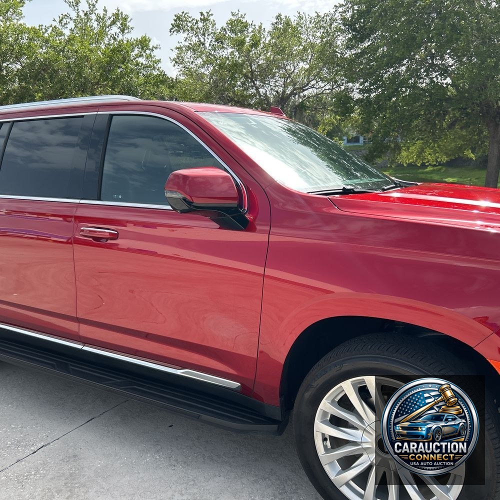 2024 Cadillac Escalade ESV Luxury