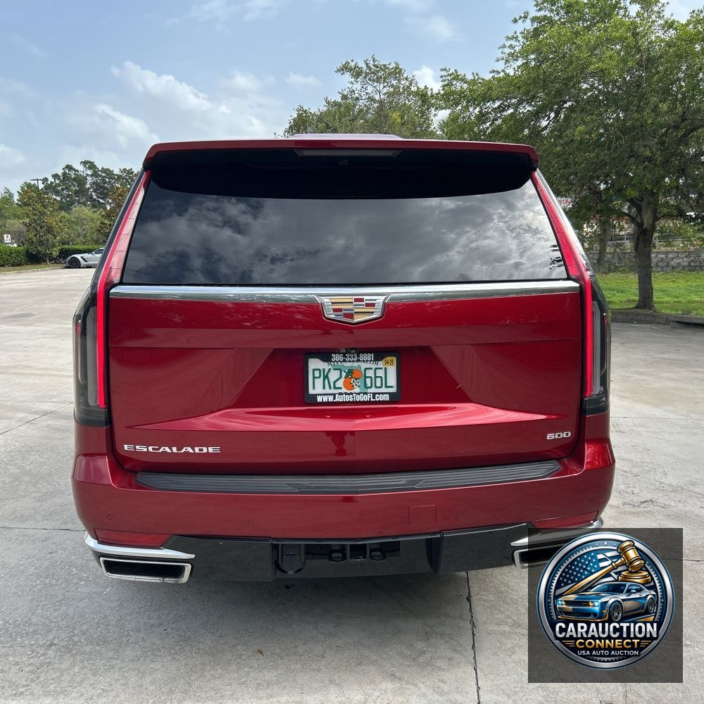 2024 Cadillac Escalade ESV Luxury