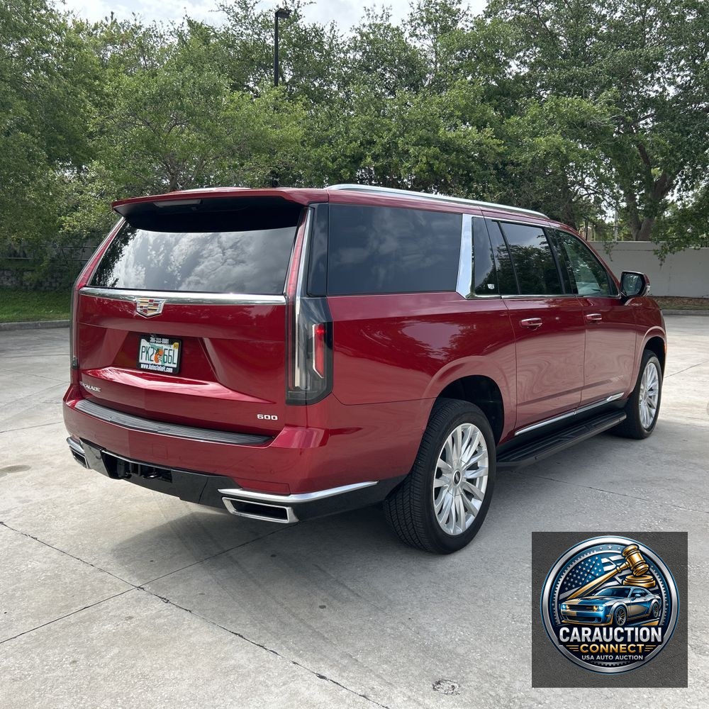 2024 Cadillac Escalade ESV Luxury