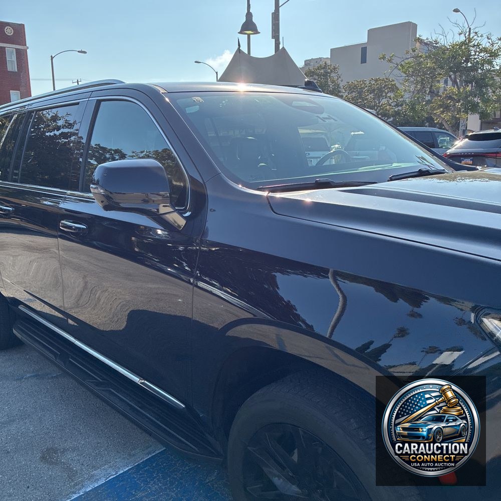 2023 Cadillac Escalade ESV Luxury