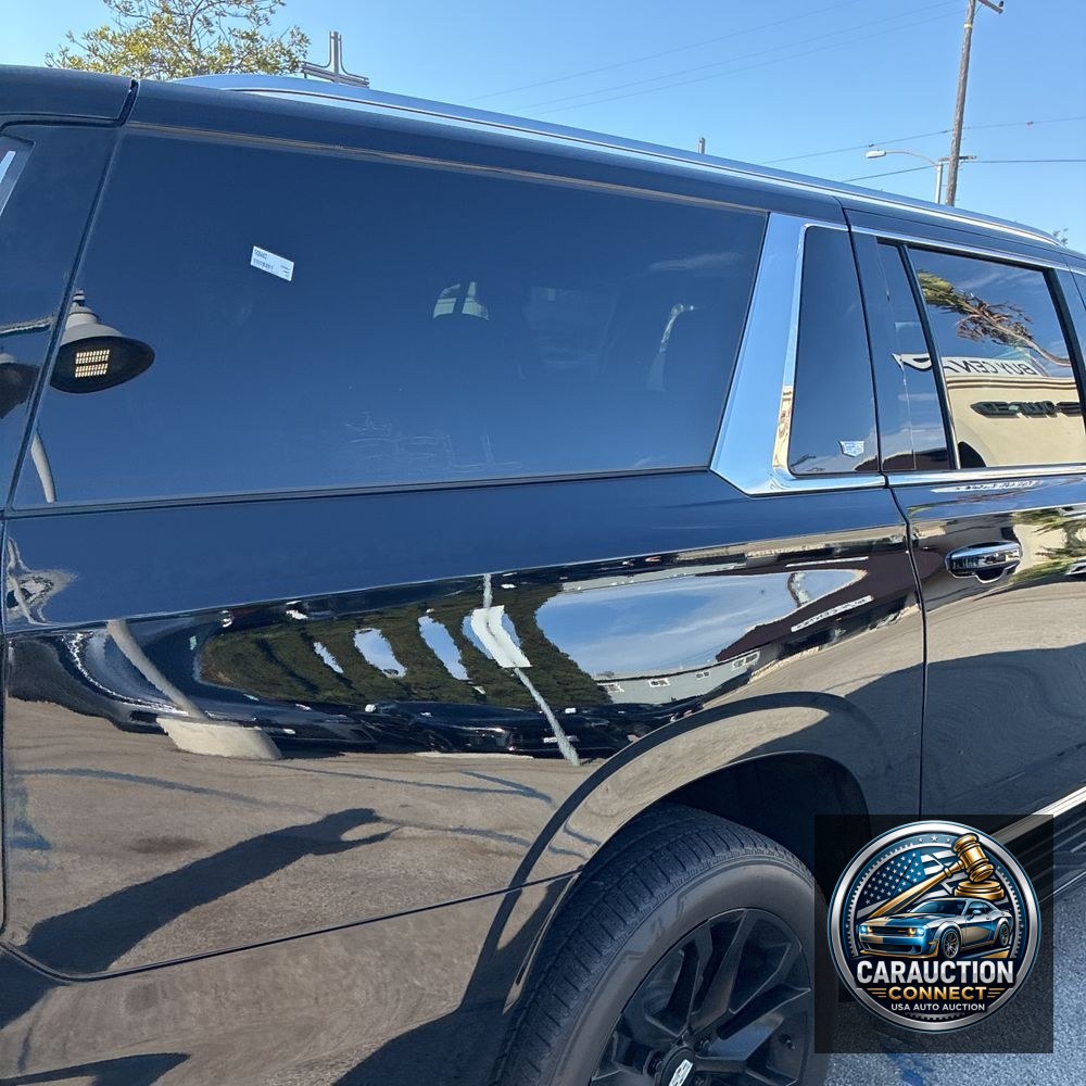 2023 Cadillac Escalade ESV Luxury