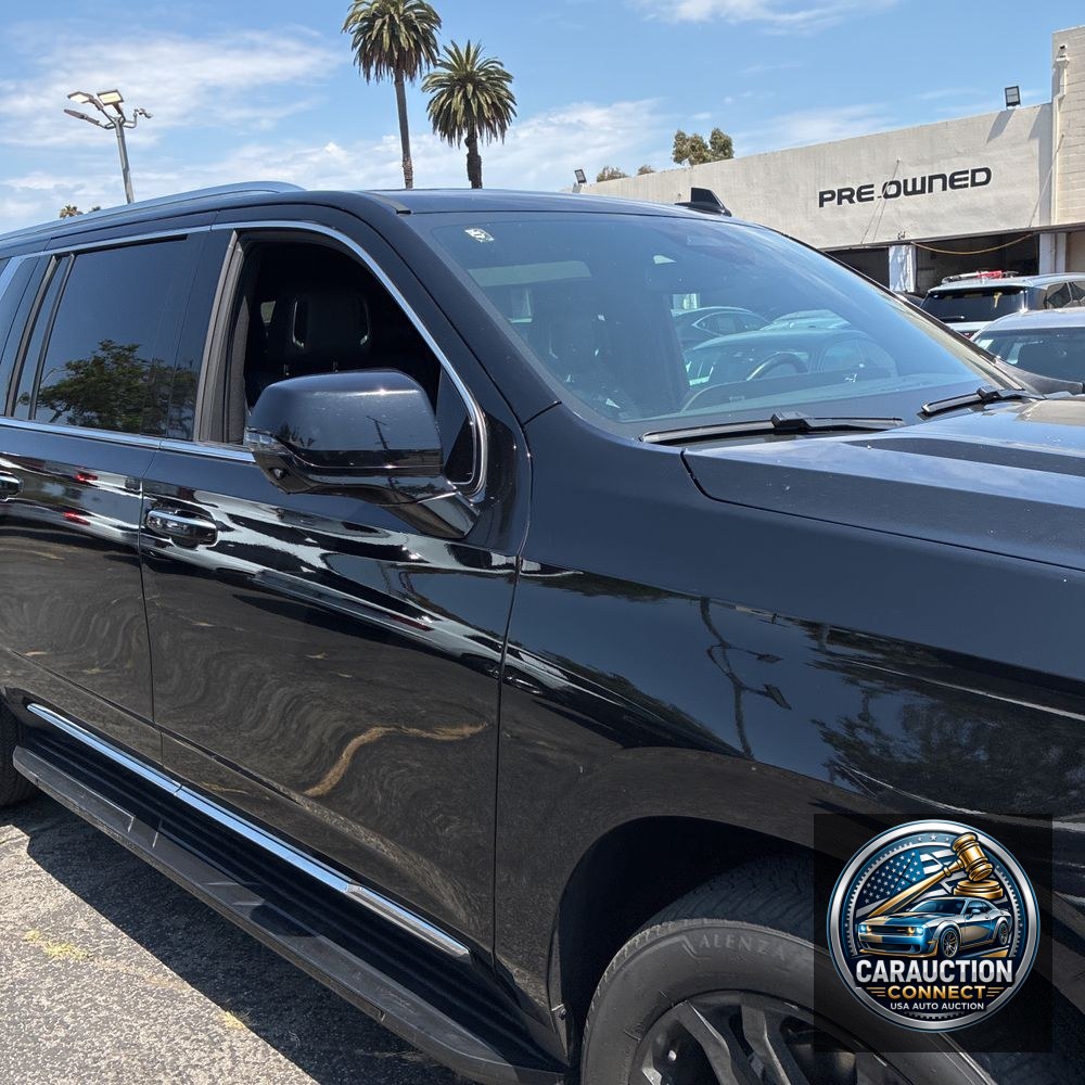 2023 Cadillac Escalade ESV Luxury