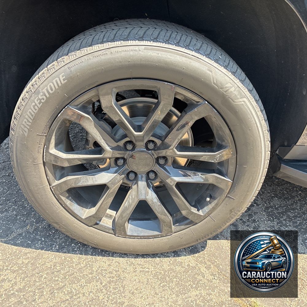 2023 Cadillac Escalade ESV Luxury