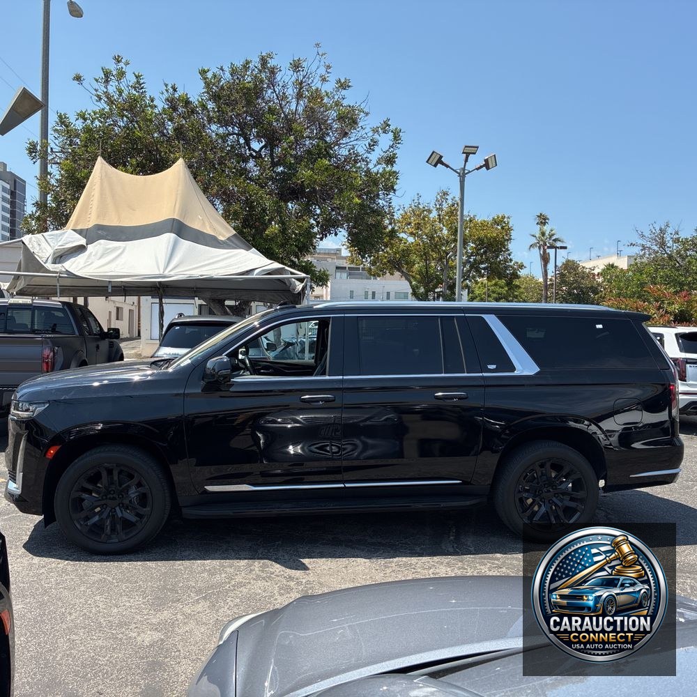 2023 Cadillac Escalade ESV Luxury