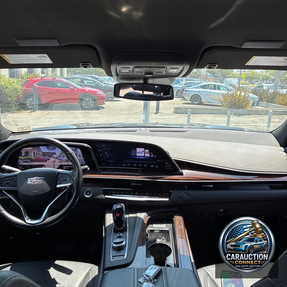 2023 Cadillac Escalade ESV Luxury