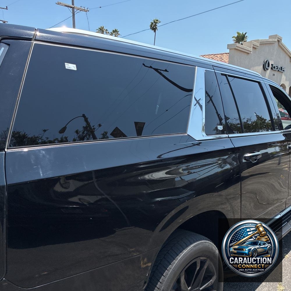 2023 Cadillac Escalade ESV Luxury