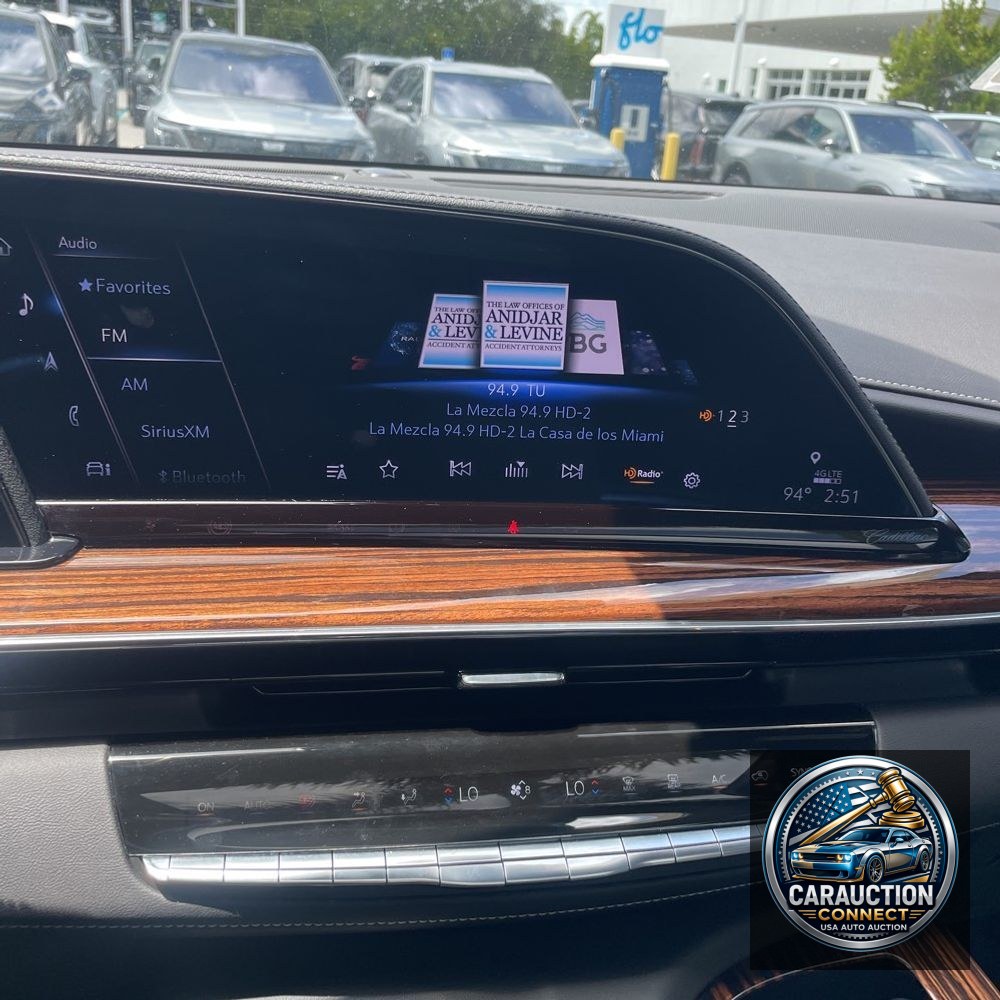 2023 Cadillac Escalade ESV Premium Luxury