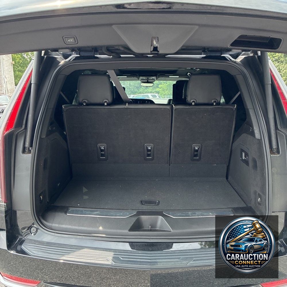 2023 Cadillac Escalade Premium Luxury