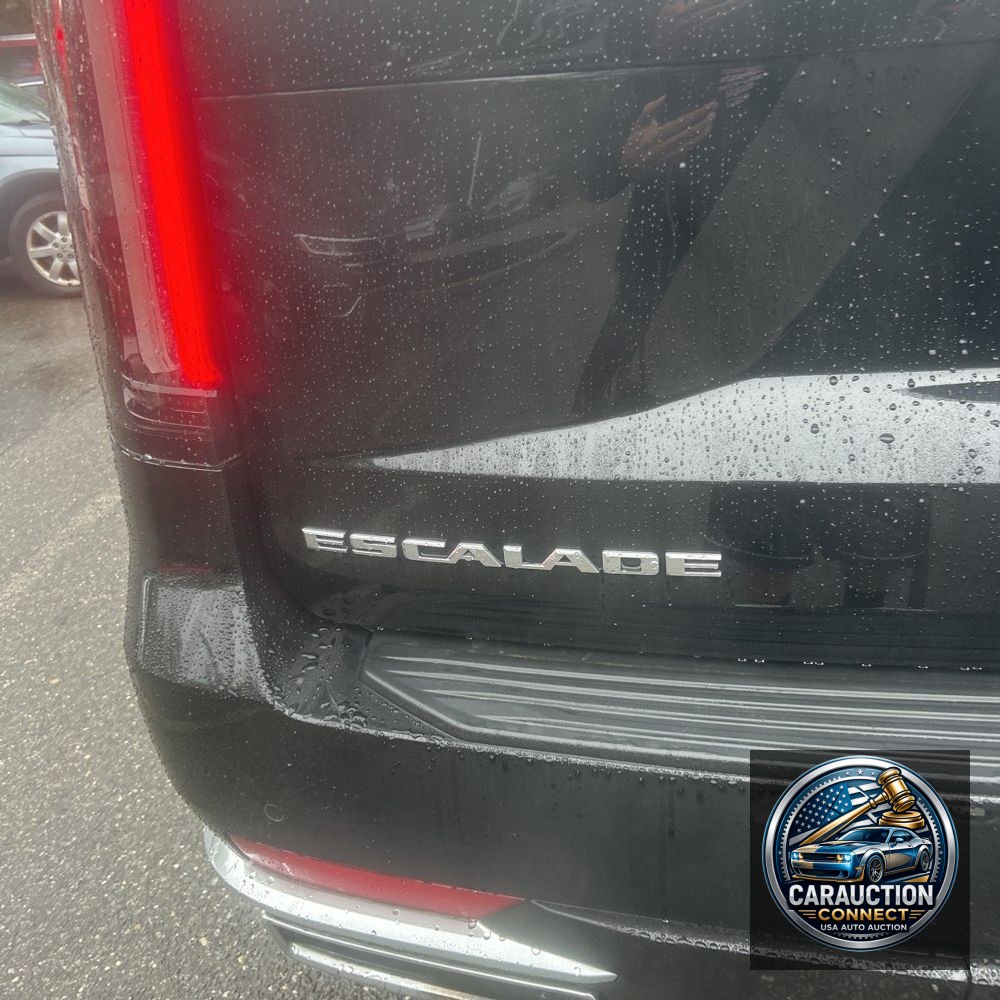 2023 Cadillac Escalade Premium Luxury