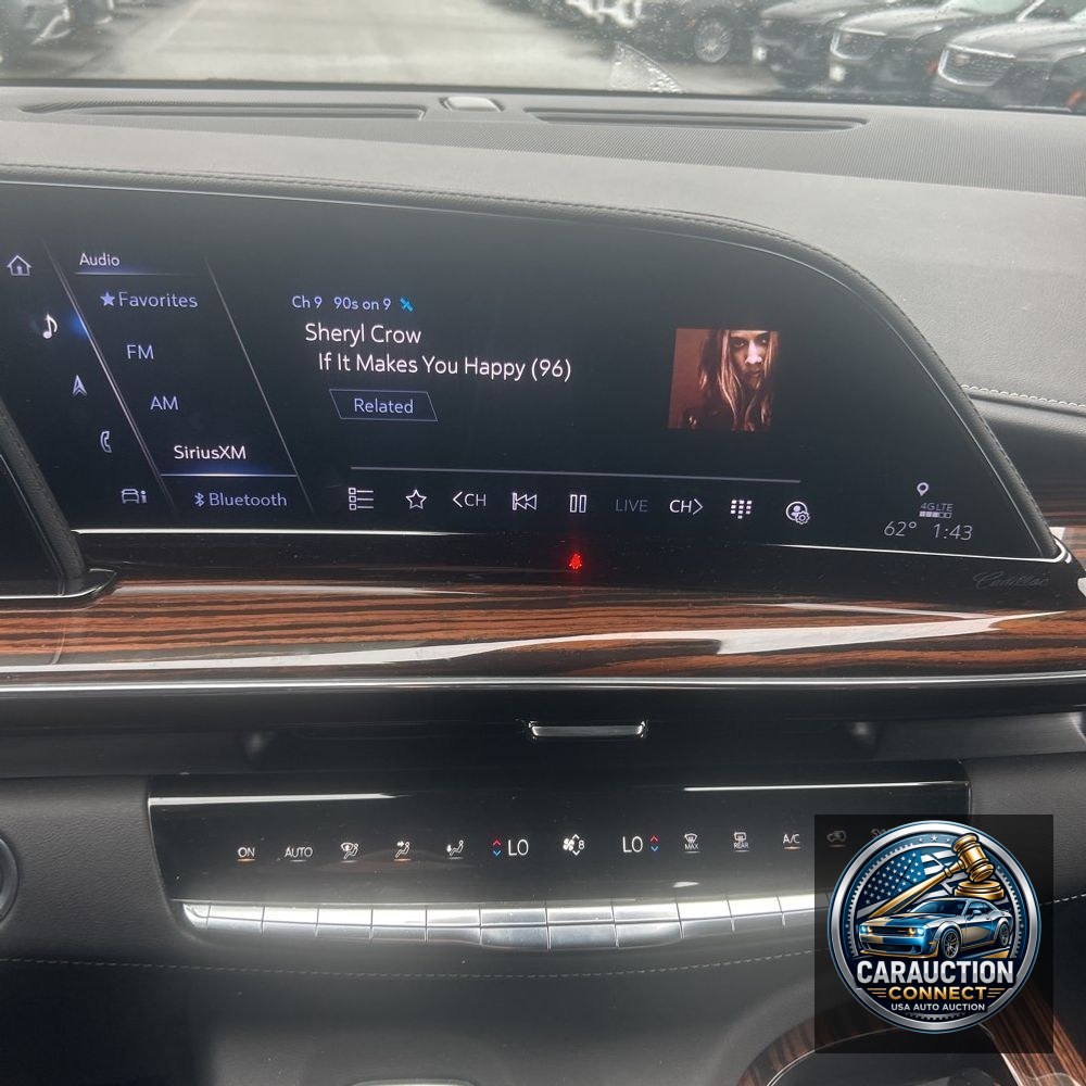 2023 Cadillac Escalade Premium Luxury