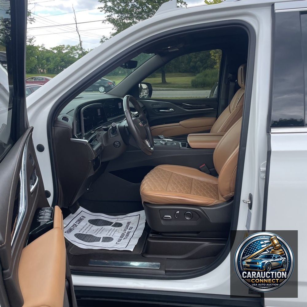 2021 Cadillac Escalade Premium Luxury