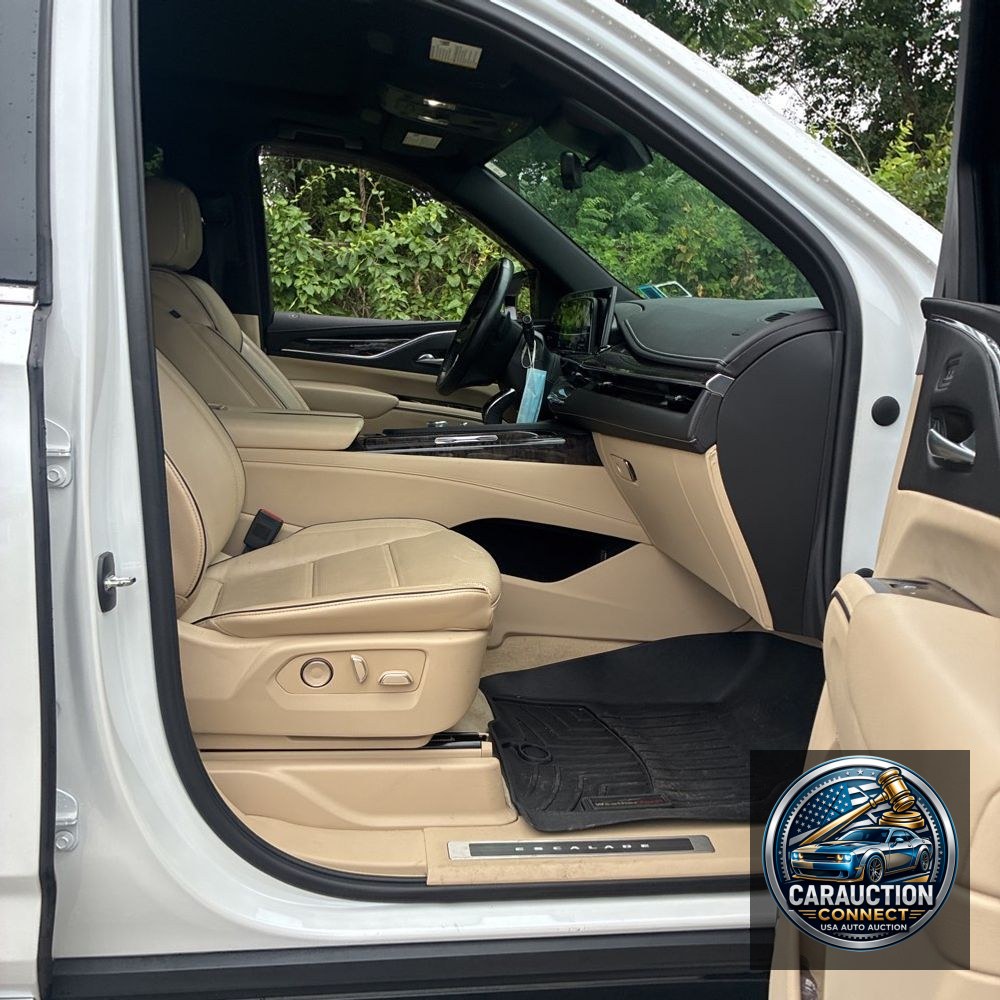 2023 Cadillac Escalade Premium Luxury