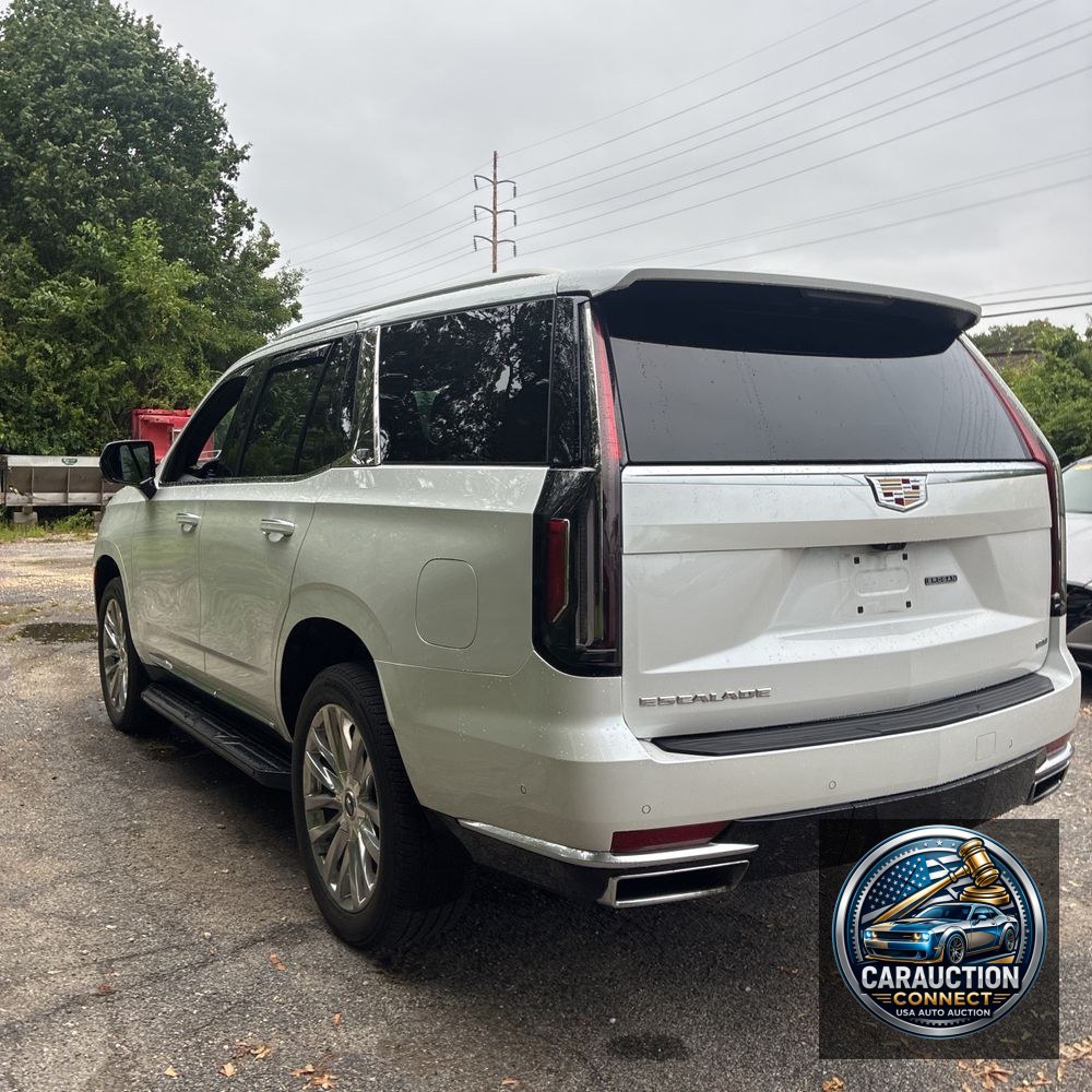 2023 Cadillac Escalade Premium Luxury
