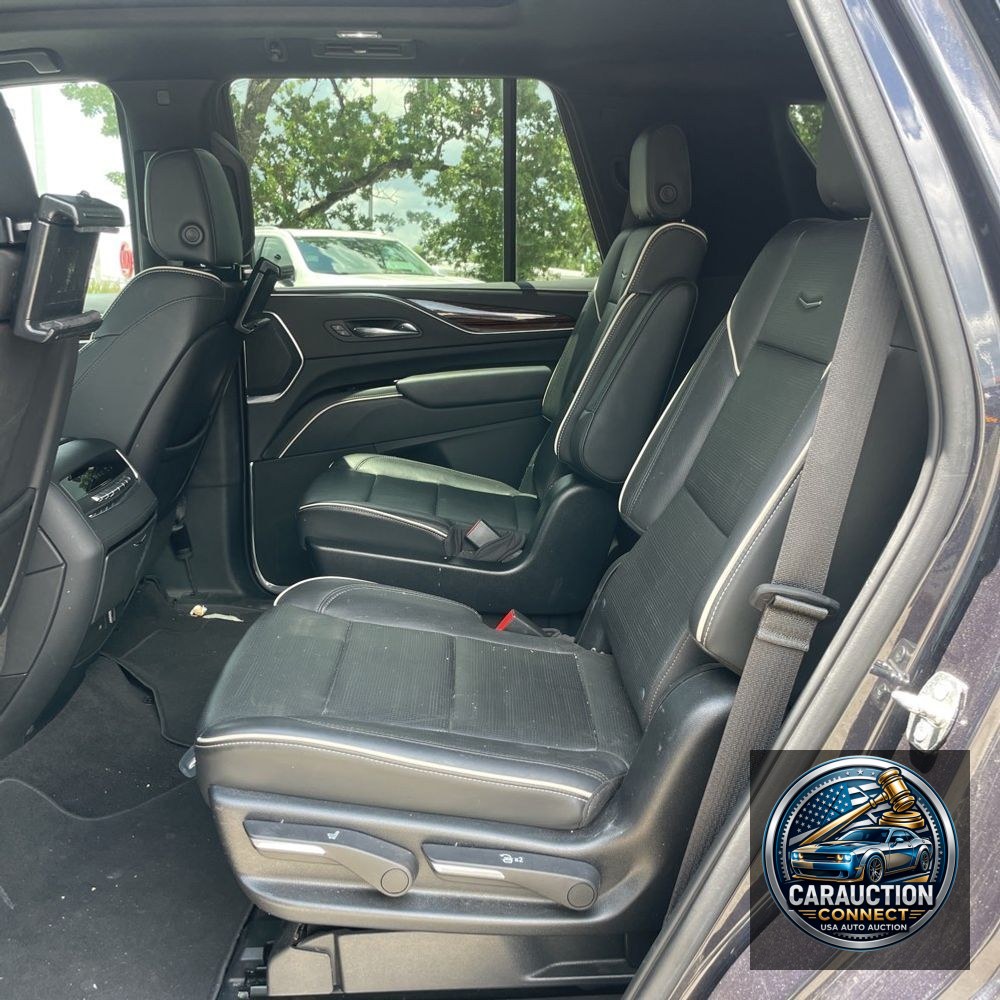 2022 Cadillac Escalade Premium Luxury