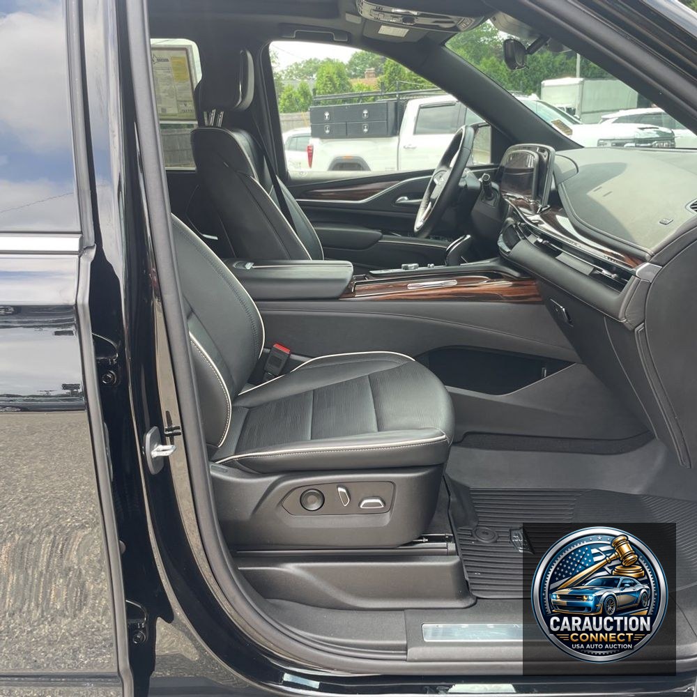 2023 Cadillac Escalade Premium Luxury
