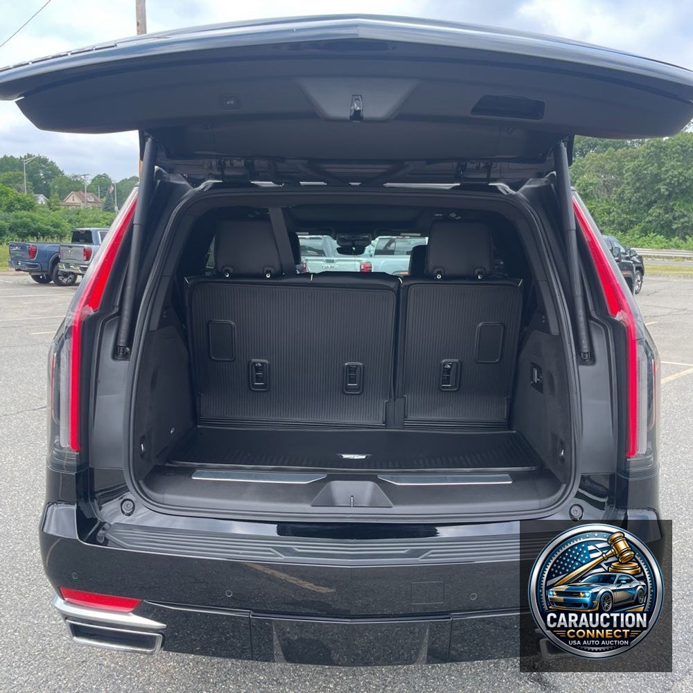 2023 Cadillac Escalade Premium Luxury