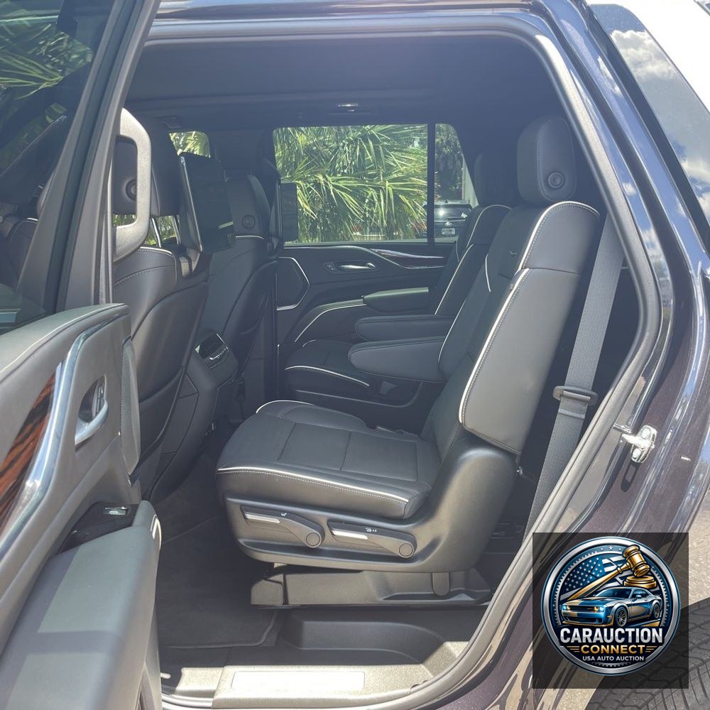 2024 Cadillac Escalade Premium Luxury