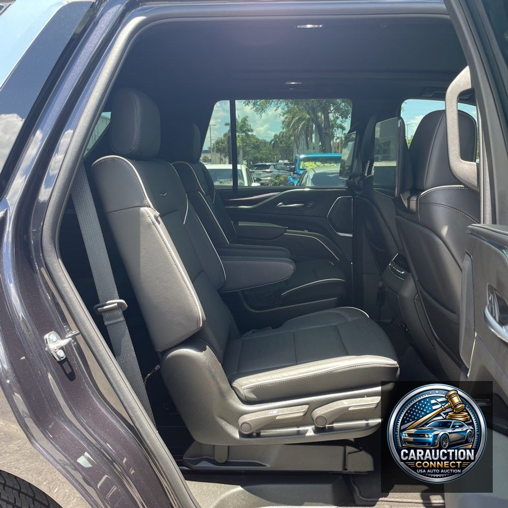 2024 Cadillac Escalade Premium Luxury