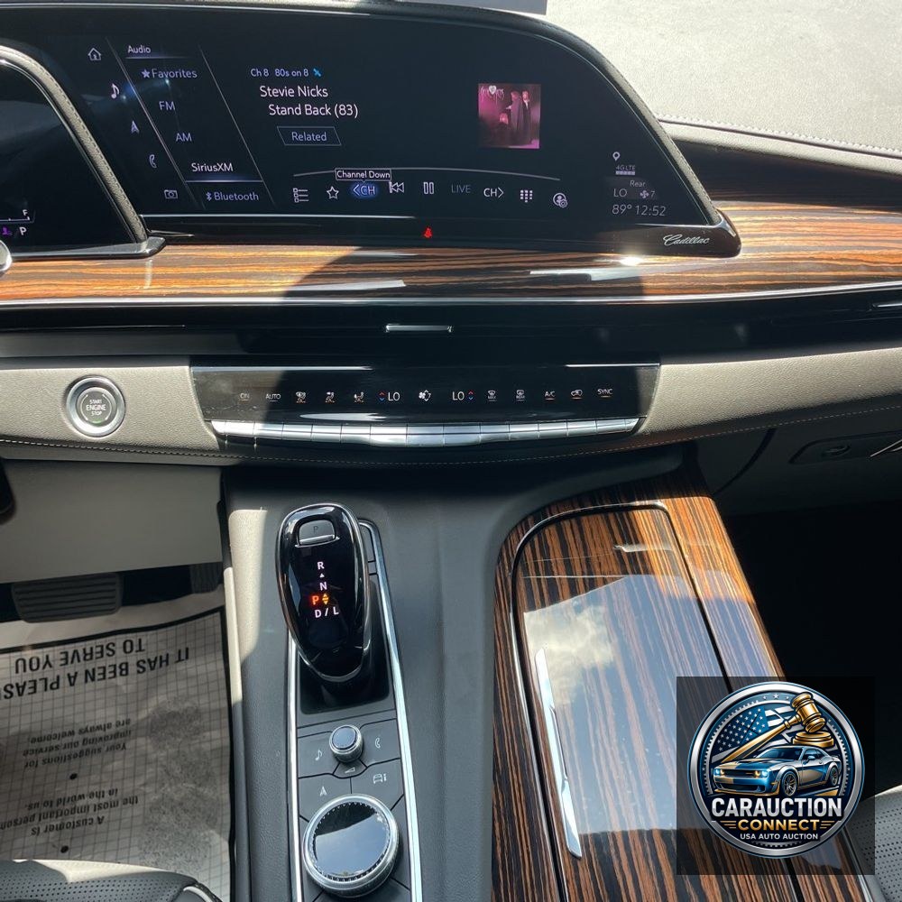 2024 Cadillac Escalade Premium Luxury