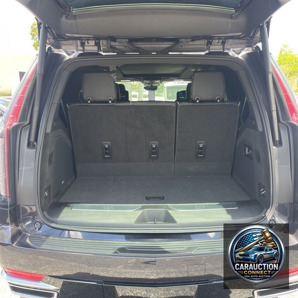 2024 Cadillac Escalade Premium Luxury