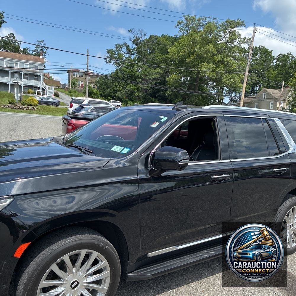 2022 Cadillac Escalade Premium Luxury