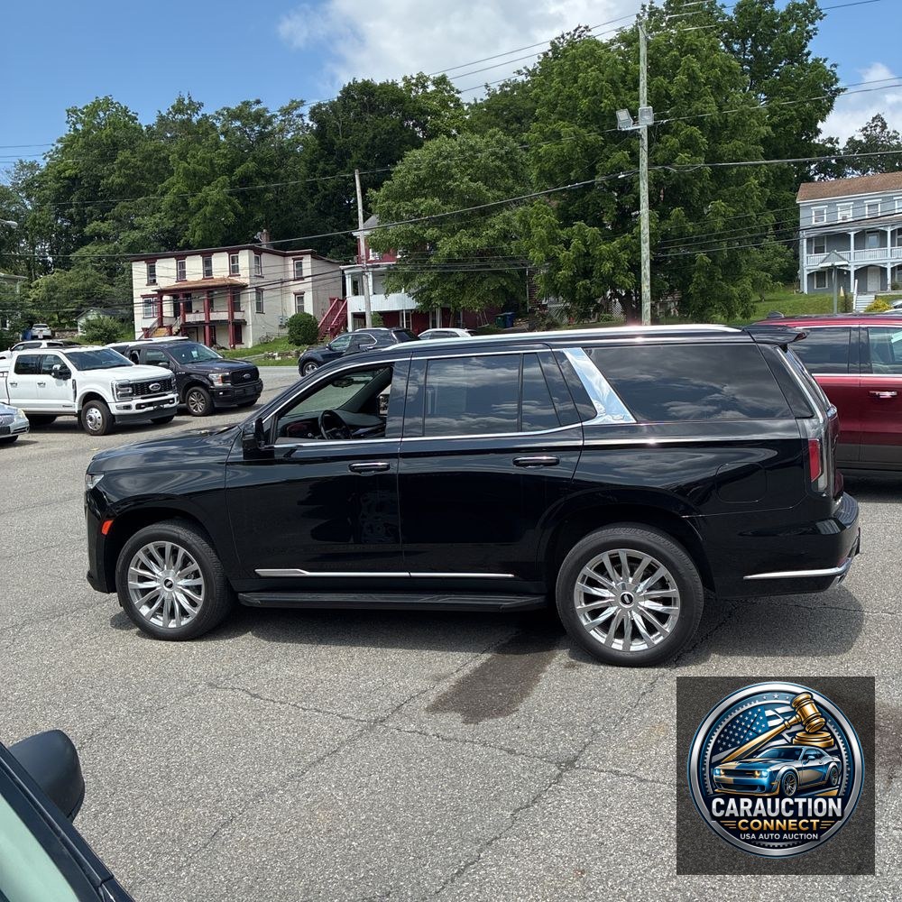 2022 Cadillac Escalade Premium Luxury