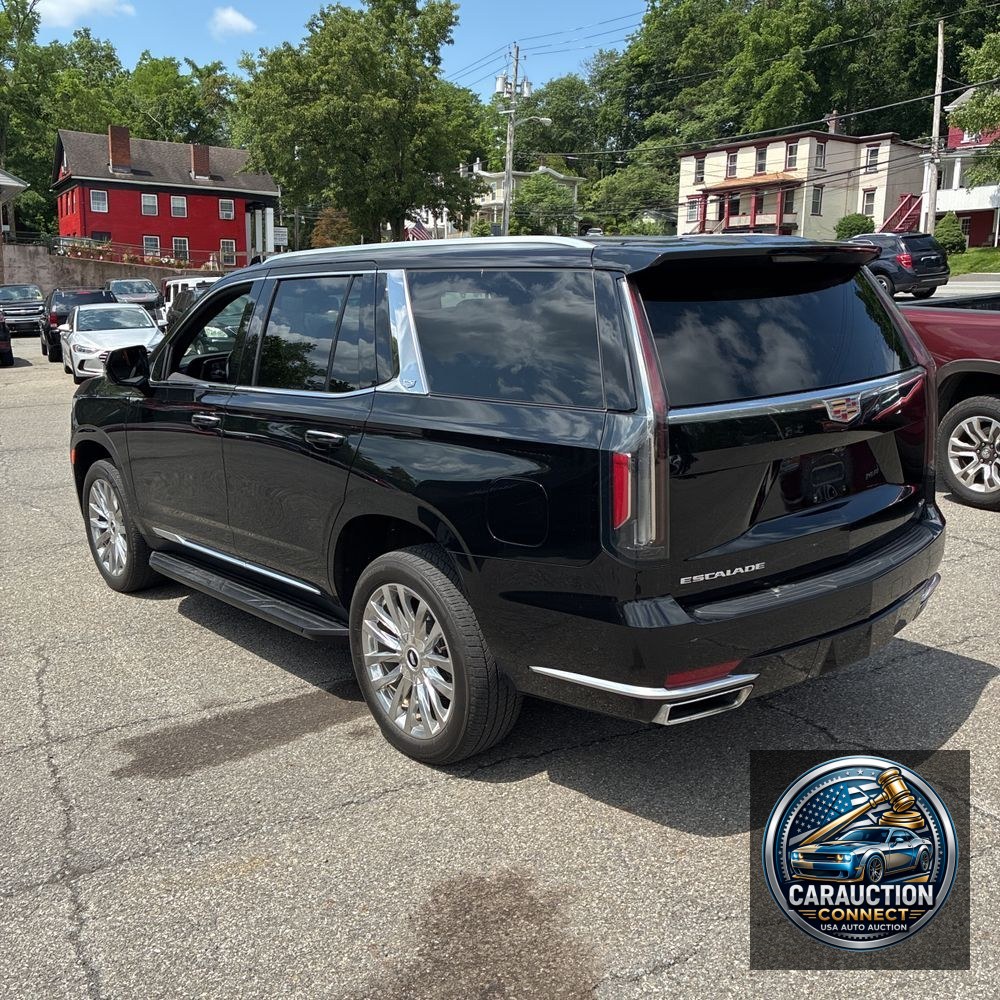 2022 Cadillac Escalade Premium Luxury